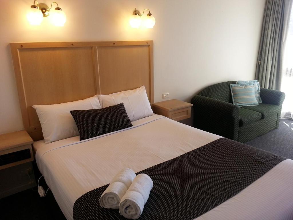 Big Valley Lakeside Paradise Motor Inn Shepparton Ruang foto