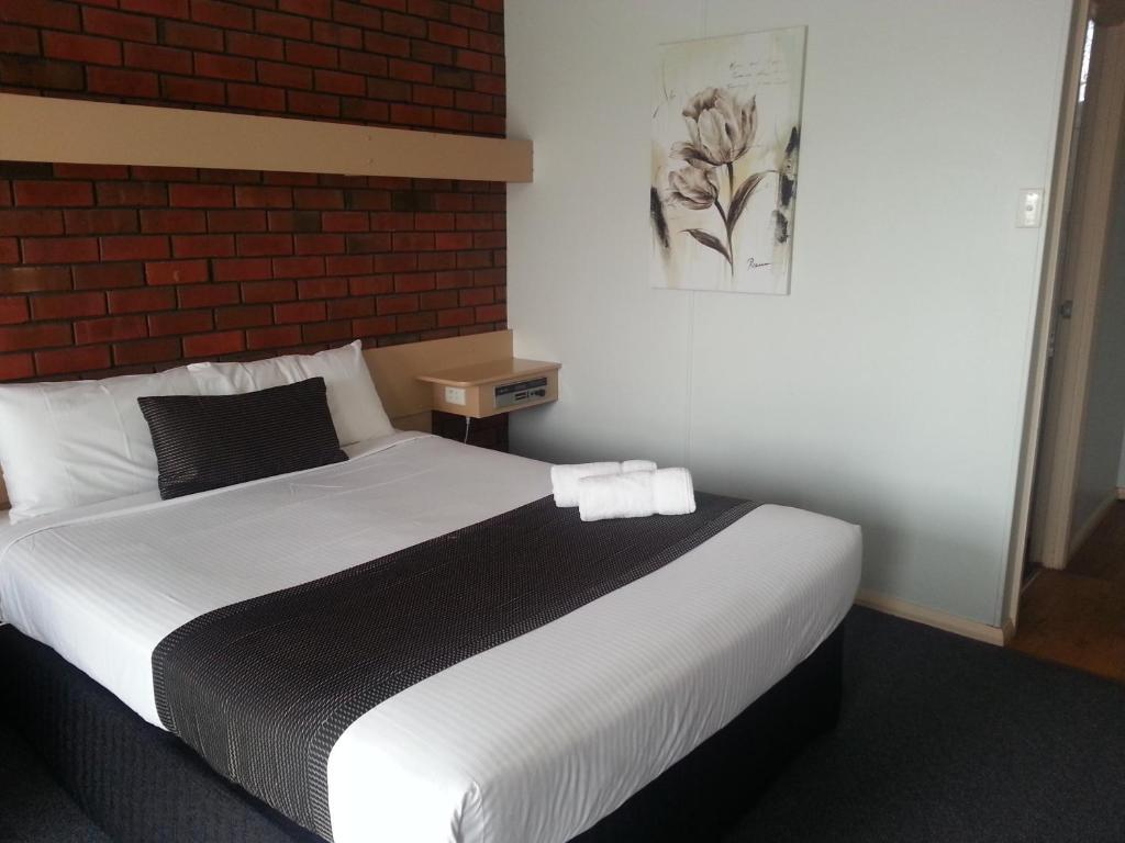 Big Valley Lakeside Paradise Motor Inn Shepparton Ruang foto